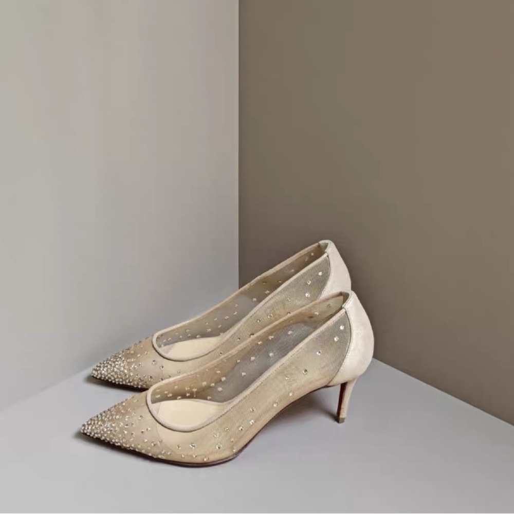 🚩steal authentic Christian Louboutin Beige Studded Heels